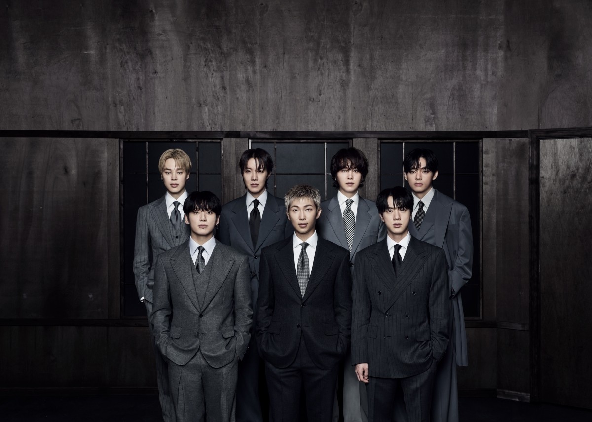 "시민께 진심으로 송구"…하이브, BTS 광화문 공연 통제 논란에 공식 사과
